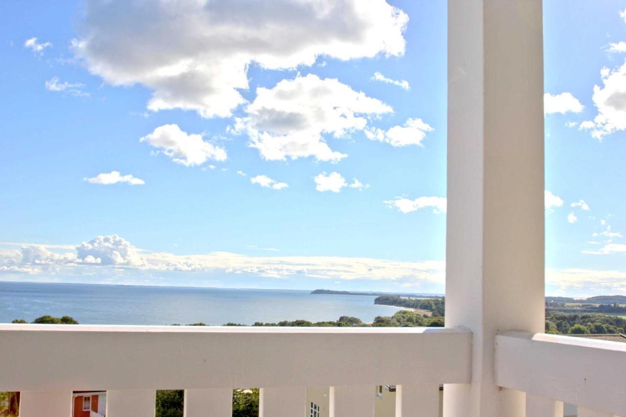 Mit Meerblick Und Balkon, Gratis Nutzung Vom Ahoi Erlebnisbad Und Sauna In Sellin - Meeresblick Fewo 14 Goehren  Zewnętrze zdjęcie